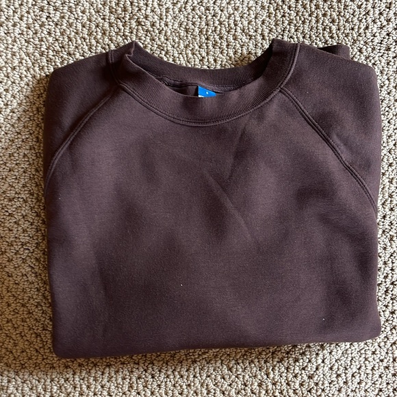 NWT Old Navy Active Brown Crewneck - Picture 5 of 5